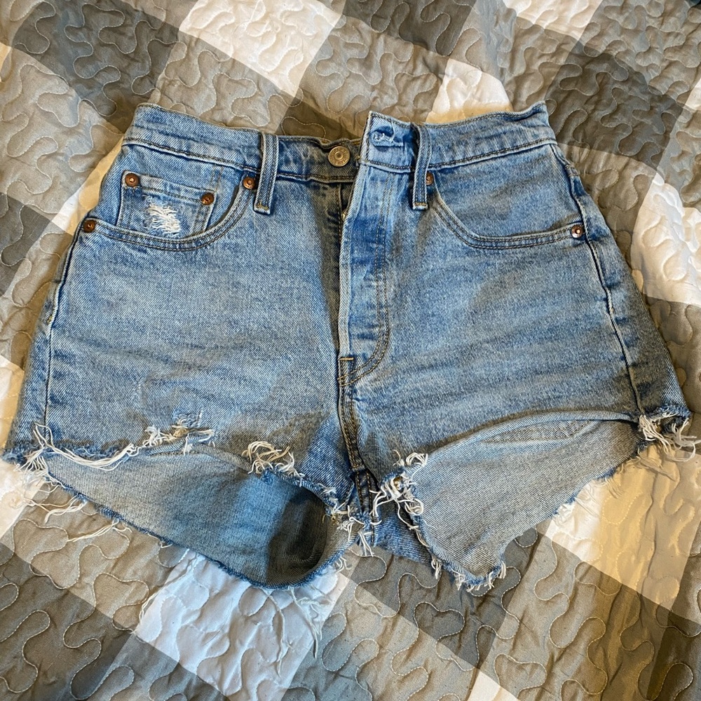 Levi’s 501 shorts
